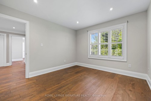 2480 Upper Valley Crescent, Oakville, ON - Indoor Photo Showing Other Room