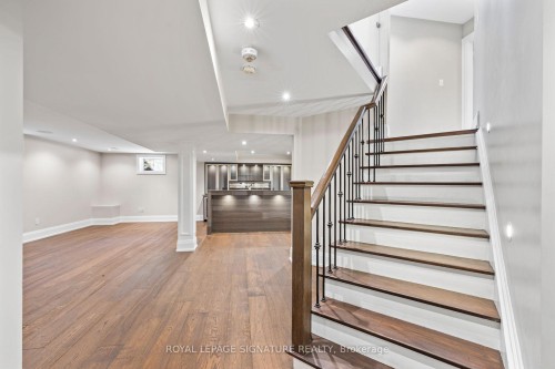 2480 Upper Valley Crescent, Oakville, ON - Indoor Photo Showing Other Room