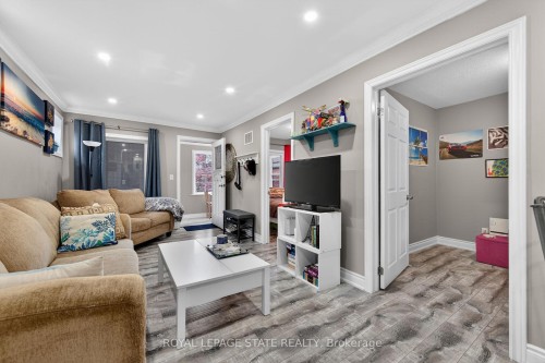 219 Hess Street S, Hamilton, ON - Indoor