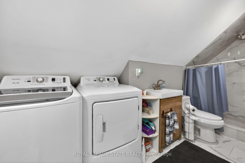 219 Hess Street S, Hamilton, ON - Indoor Photo Showing Laundry Room
