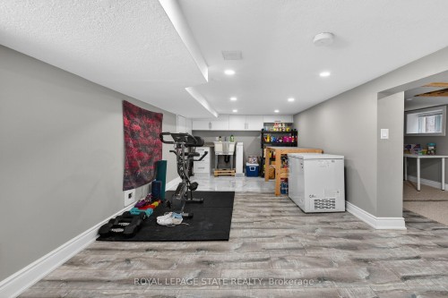 219 Hess Street S, Hamilton, ON - Indoor