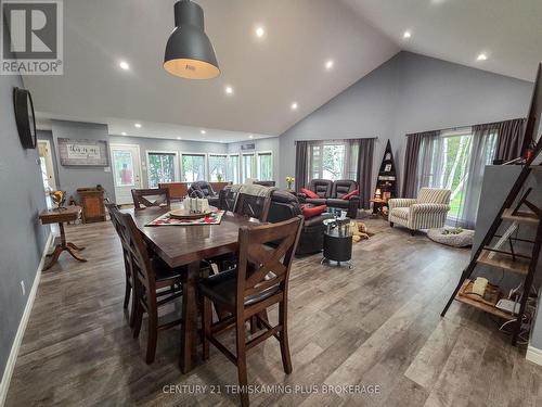 794022 Island Road, Englehart (Central Timiskaming), ON - Indoor Photo Showing Dining Room