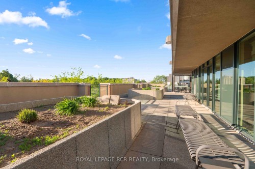 1702-100 John Street, Brampton, ON - Outdoor