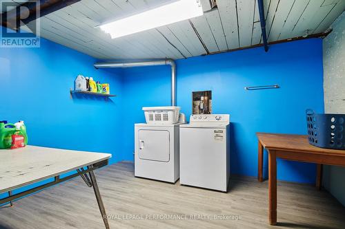 66 Delaware Avenue, Ottawa, ON - Indoor Photo Showing Laundry Room