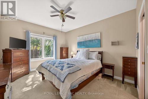 main floor bedroom - 9 - 4300 Kalar Road, Niagara Falls (Ascot), ON - Indoor Photo Showing Bedroom