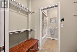 walk thru closet to ensuite - 