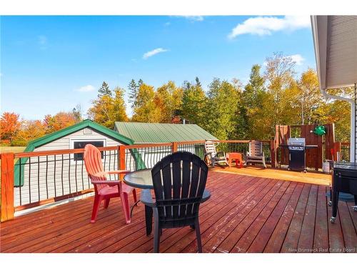 2535 Route 102, Lincoln, NB 