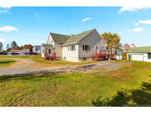 2535 Route 102, Lincoln, NB 