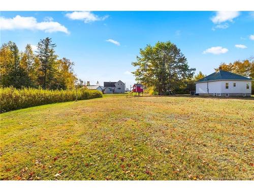 2535 Route 102, Lincoln, NB 