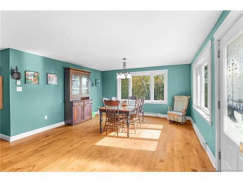 2535 Route 102, Lincoln, NB 