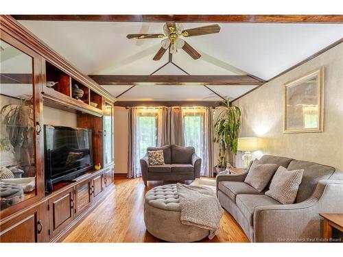 398 Tweedside Rd, Harvey, NB 