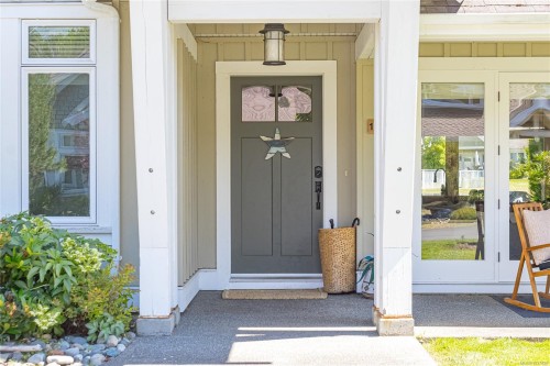 #15-5251 Island Hwy West, Qualicum Beach, BC 