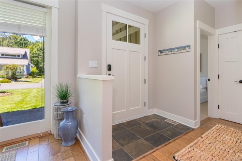 #15-5251 Island Hwy West, Qualicum Beach, BC 