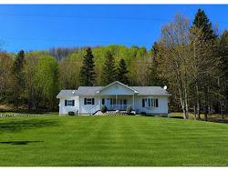 3759 Route 205 RD Saint-François-De-Madawaska, NB E7A 1S1
