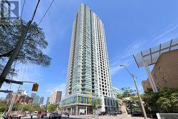 2310 - 120 HOMEWOOD AVENUE Toronto, ON M4Y 2J3