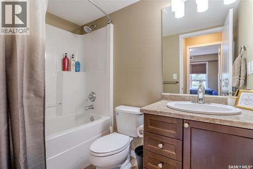 5109 110 Willis Crescent, Saskatoon, SK - Indoor Photo Showing Bathroom