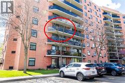 9 BONHEUR Court Unit# 401 Brantford, ON N3P 1Z5
