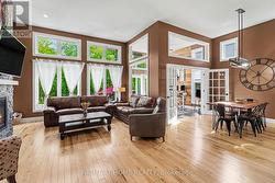 12' Ceilings - 