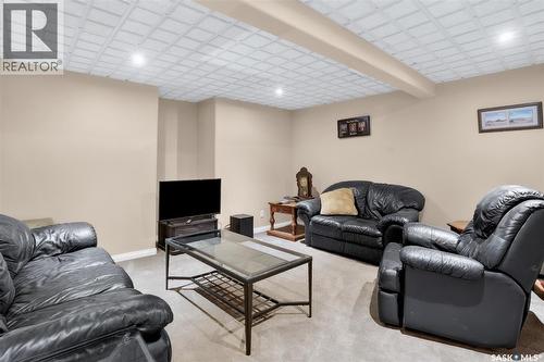 215 Neatby Crescent, Saskatoon, SK - Indoor Photo Showing Basement