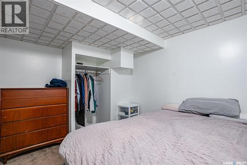 215 Neatby Crescent, Saskatoon, SK - Indoor Photo Showing Bedroom