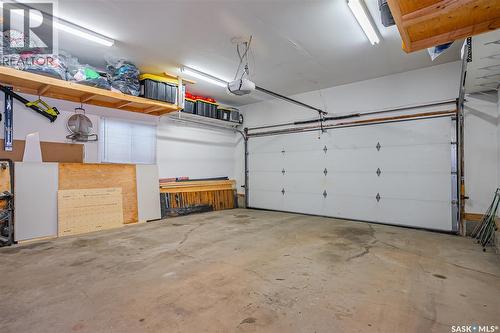 215 Neatby Crescent, Saskatoon, SK - Indoor Photo Showing Garage