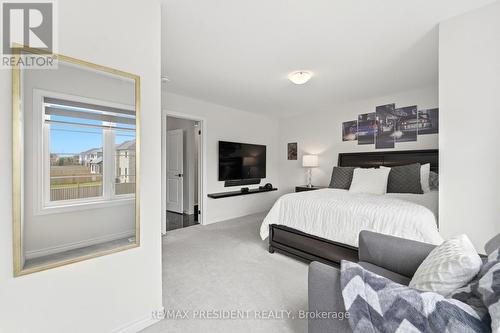 80 Explorer Way, Thorold, ON - Indoor Photo Showing Bedroom