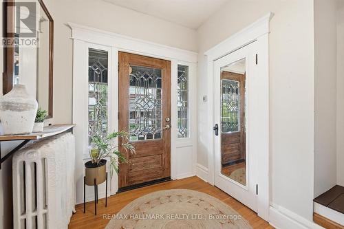 102 Carrick Avenue, Hamilton, ON - Indoor Photo Showing Other Room