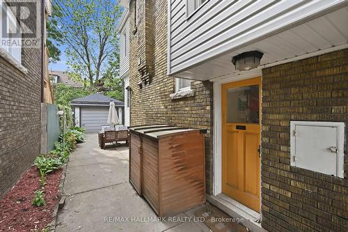 102 Carrick Avenue, Hamilton, ON - Outdoor With Exterior