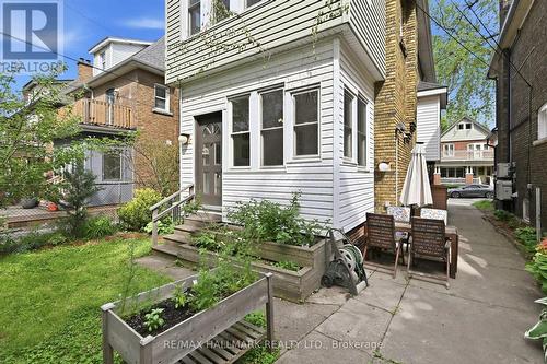 102 Carrick Avenue, Hamilton, ON - Outdoor