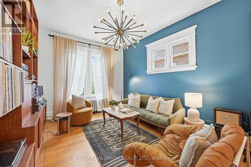 102 Carrick Avenue, Hamilton, ON - Indoor