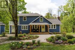1424 HEKKLA ROAD  Muskoka Lakes (Cardwell), ON P0C 1J0