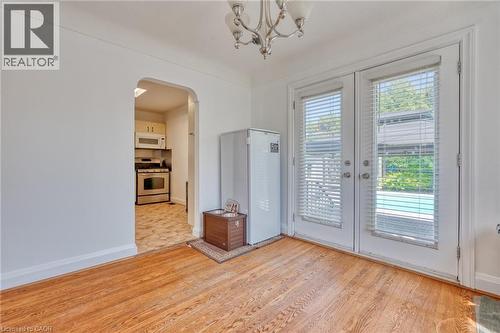 27 Delevan Crescent, Hamilton, ON - Indoor Photo Showing Other Room