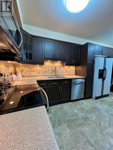 87 Avenue Road, Richmond Hill, ON - Indoor Photo Showing Kitchen