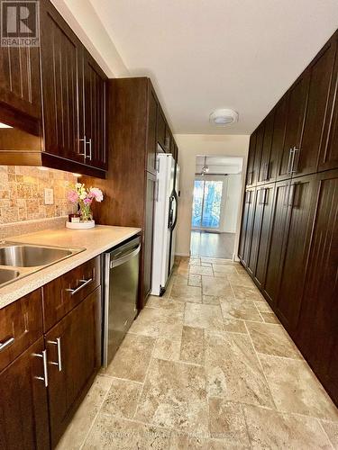 87 Avenue Road, Richmond Hill, ON - Indoor Photo Showing Kitchen With Double Sink
