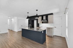 747 Rue Goupil Sherbrooke (Fleurimont), QC J1E 2M2