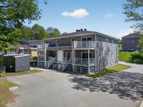 Back of Structure - 745 Rue Goupil, Sherbrooke (Fleurimont), QC - Outdoor
