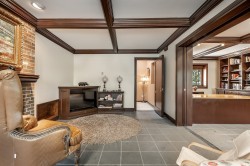 Salon - 