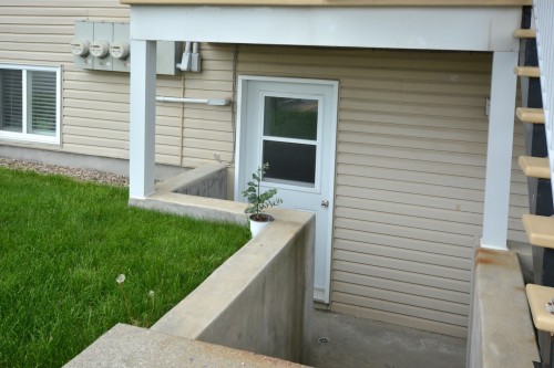 Entry - 001-2860 Rue Montcalm, Vaudreuil-Dorion, QC - Outdoor With Exterior