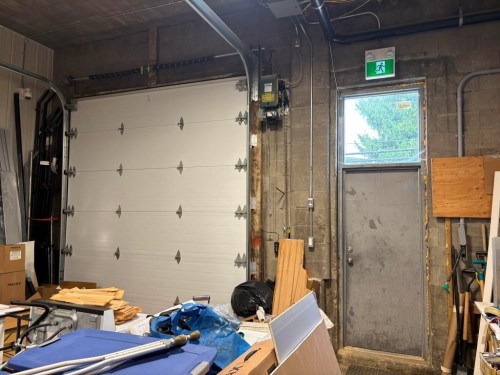 Garage - 350 Av. Larivière, Rouyn-Noranda, QC - Indoor Photo Showing Garage