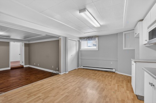 Cuisine - 692  - 698 7E Rue, Shawinigan, QC - Indoor Photo Showing Other Room