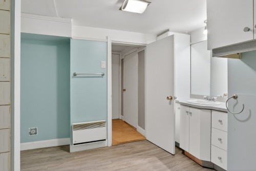 Salle de bains - 692  - 698 7E Rue, Shawinigan, QC - Indoor Photo Showing Bathroom