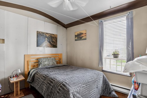 Chambre à coucher - 692  - 698 7E Rue, Shawinigan, QC - Indoor Photo Showing Bedroom