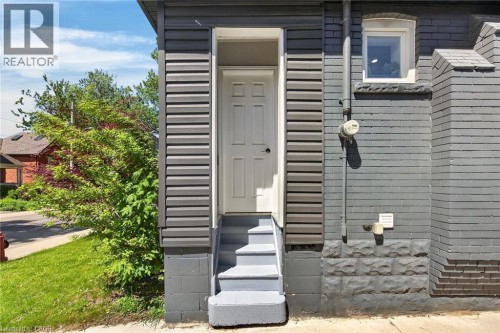219 Hess Street S, Hamilton, ON - Outdoor