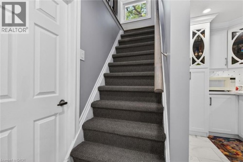 219 Hess Street S, Hamilton, ON - Indoor Photo Showing Other Room