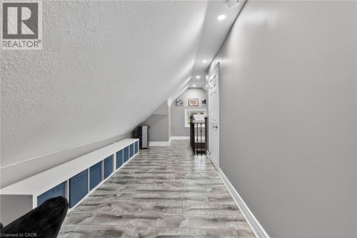 219 Hess Street S, Hamilton, ON - Indoor Photo Showing Other Room