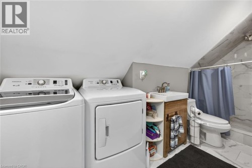 219 Hess Street S, Hamilton, ON - Indoor Photo Showing Laundry Room