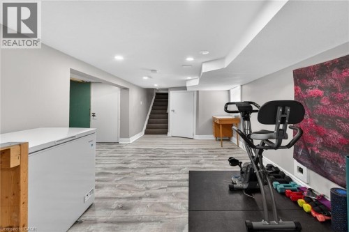 219 Hess Street S, Hamilton, ON - Indoor Photo Showing Gym Room