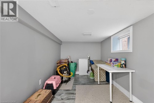 219 Hess Street S, Hamilton, ON - Indoor Photo Showing Other Room