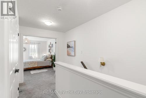 59 Archer Avenue, Collingwood, ON - Indoor