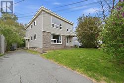 55 & 55 1/2 Glenwood Avenue  Dartmouth, NS B2Y 3G8